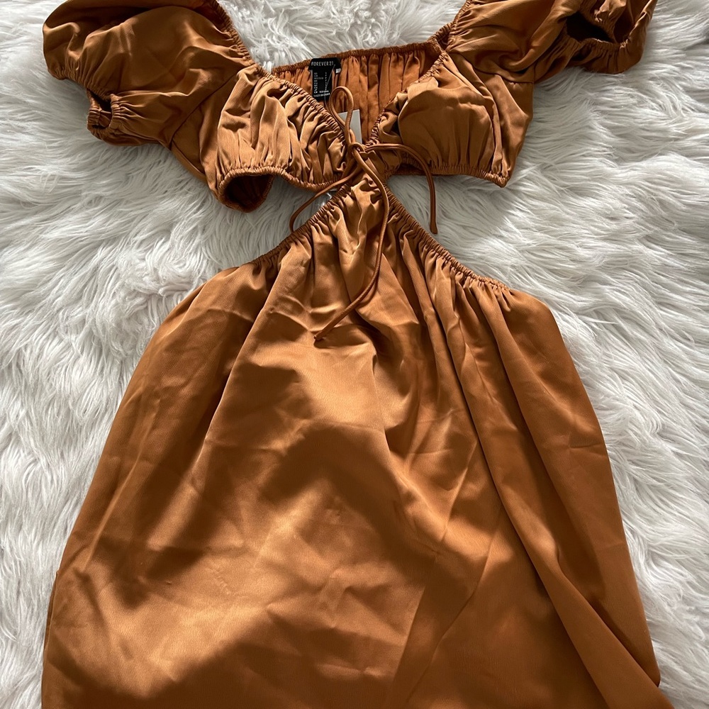 Puff sleeve mini cut out dress